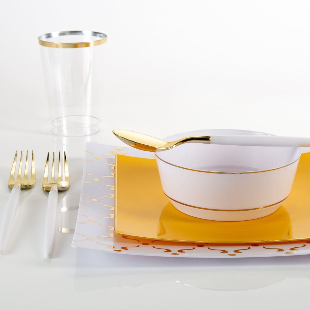 Luxe Plastic Cups - Clear Plastic and Gold - 12 oz